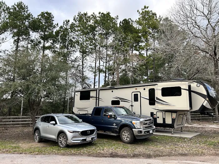 Noble Forest RV Village Picture 9