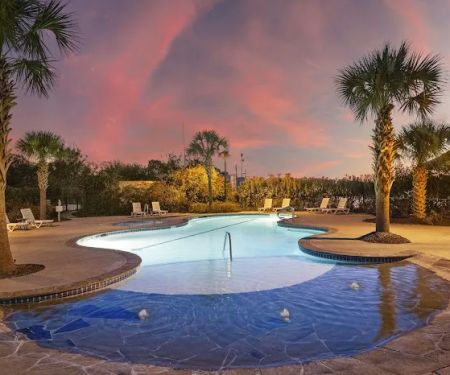 Fallbrook RV Resort by QRV