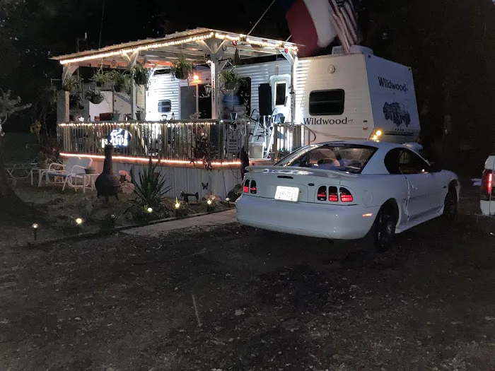 Duck Cove Trailer Park Picture 1