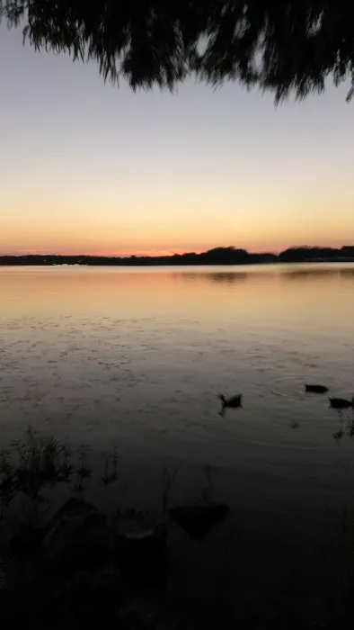 Duck Cove Trailer Park Picture 8