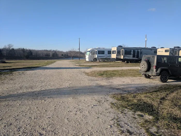 Lakeside RV Park Picture 7