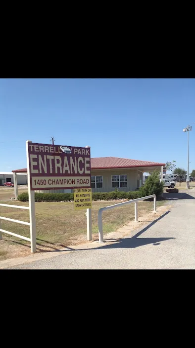 Terrell RV Park Picture 5