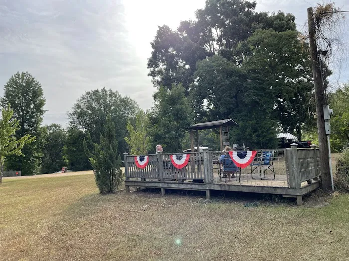 Amazing Acres RV Park Picture 10