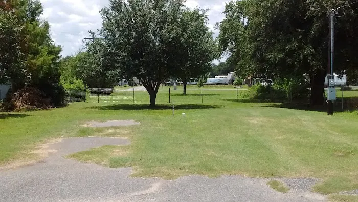 Charles RV Park Picture 10