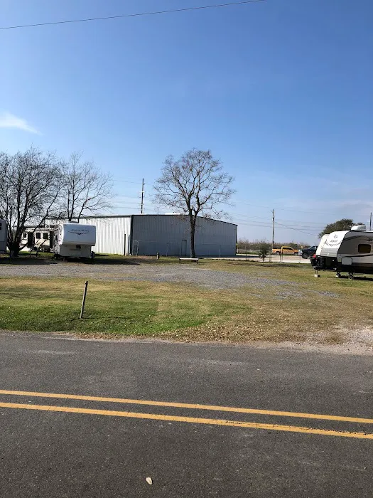 K&D RV Park Picture 8