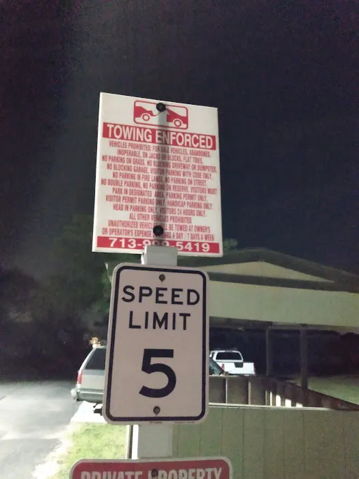 Pearland Heights Picture 7