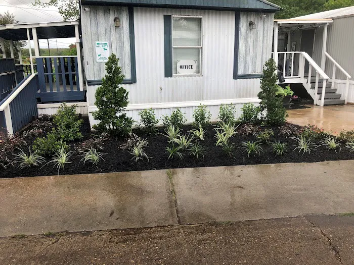 Allen Genoa Manufactured Housing Community Picture 8