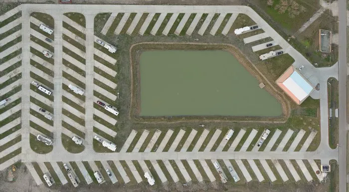Cullen RV Resort Picture 4