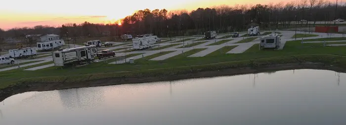 Cullen RV Resort Picture 9