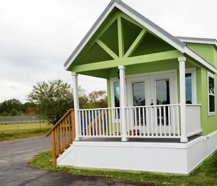 Bayshore RV & Mobile Home Park Picture 6