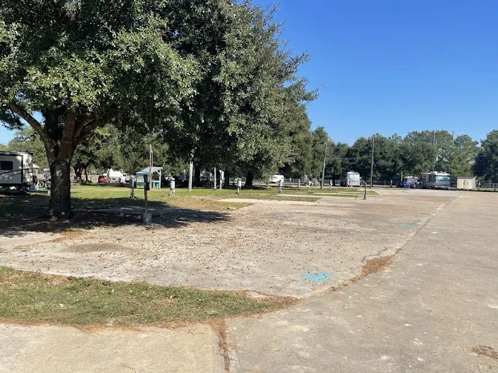 Decker Prairie RV Park Picture 5