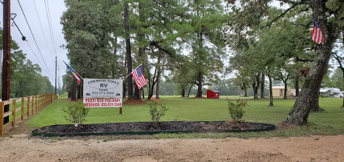 Pinewood Trails RV Park Picture 4