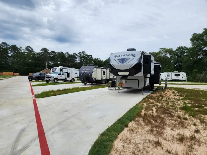 Alford RV Picture 1