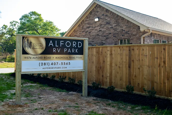 Alford RV Picture 5