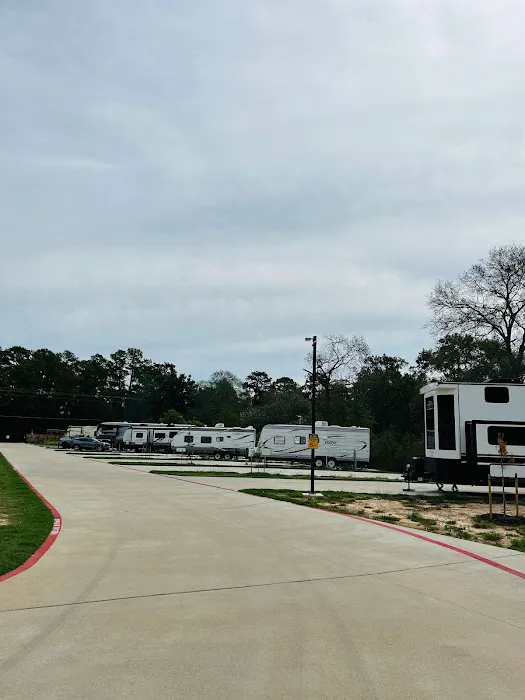 Alford RV Picture 8