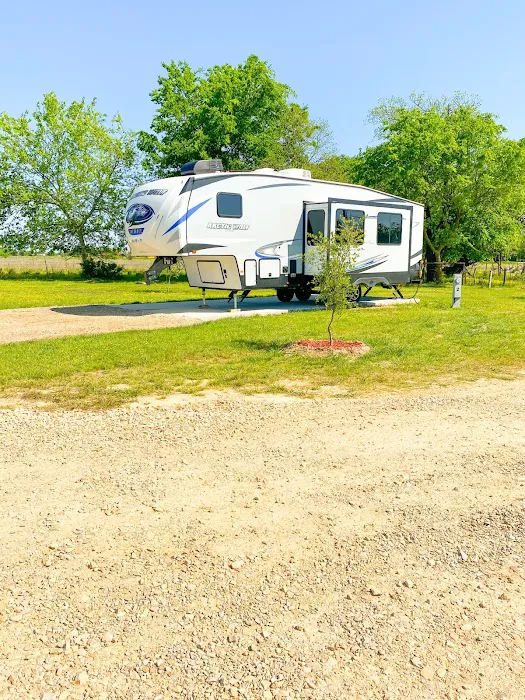 Hopkins RV Park Picture 9