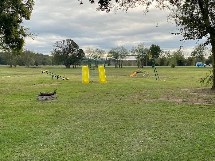 Hopkins RV Park Picture 10