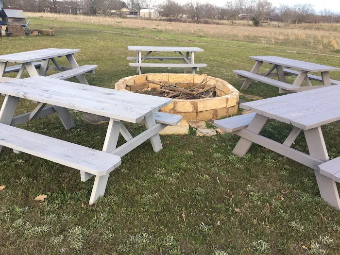 Rustic Acres RV Park Picture 5
