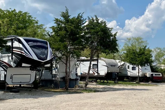Royse City Rv Park Picture 3