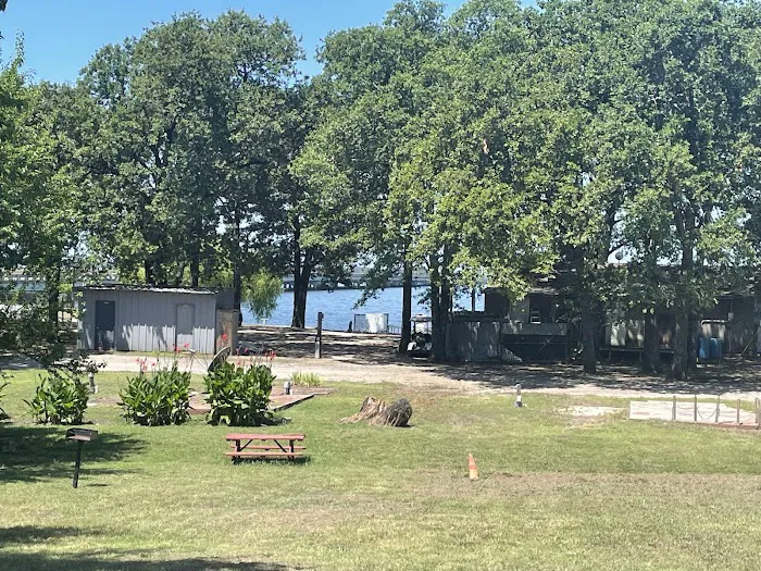 Kenny’s Landing Picture 1