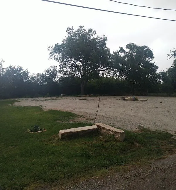 Mart TX RV Park Picture 10