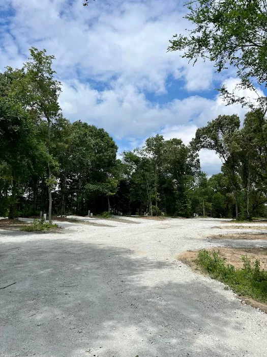 Shaded Acres RV Park & Campground Picture 4