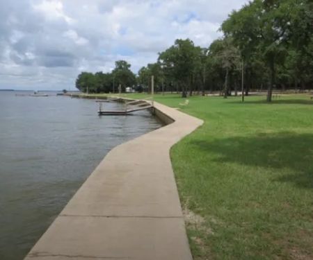 Country Comfort RV Park of Marquez