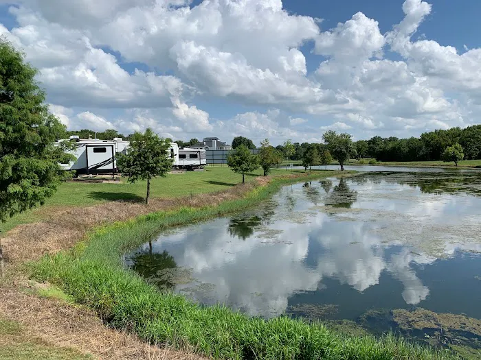 Plantation Place Dallas RV Park Picture 3