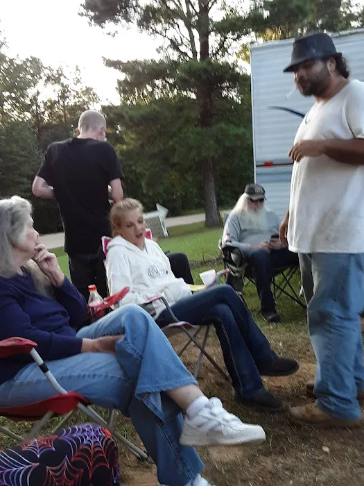 J & S RV Park Picture 3