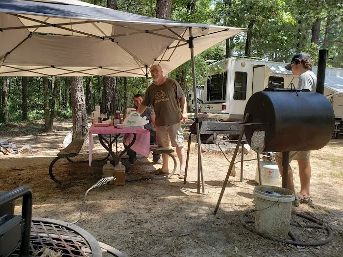 Lakeview RV Park Picture 1