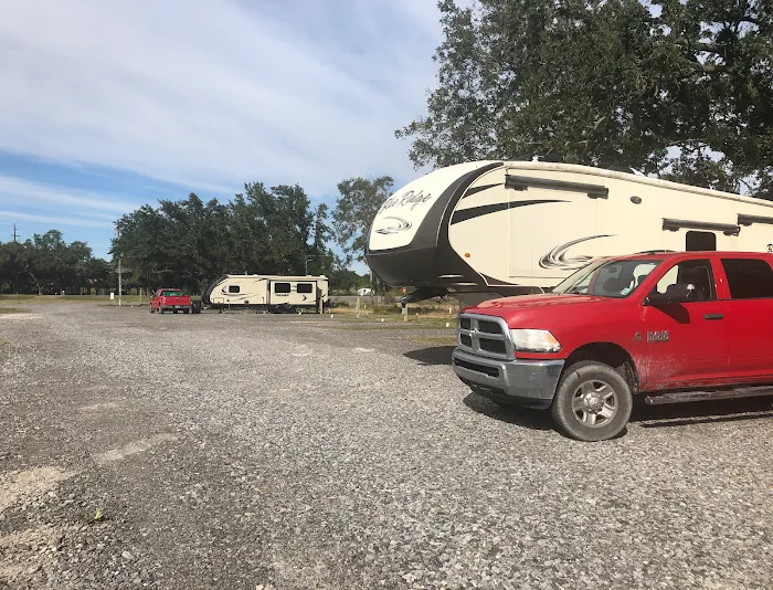 Jeanette's RV Park Picture 6