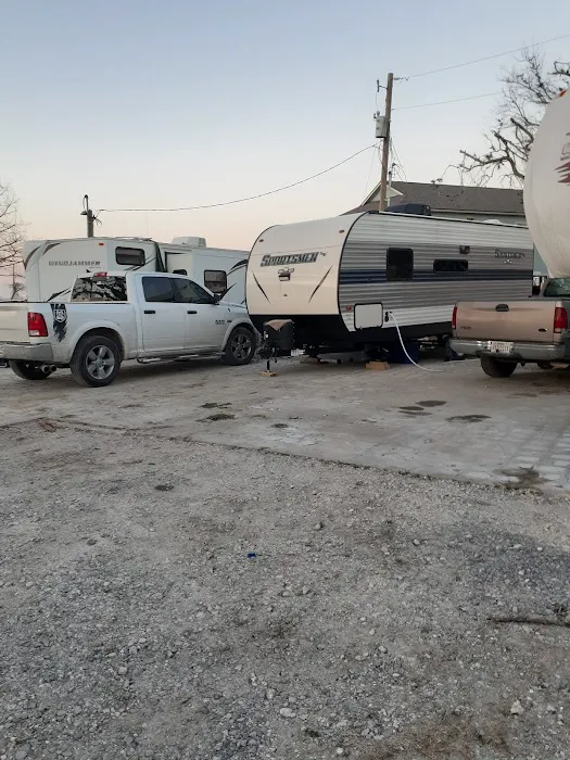 P & D RV Park Picture 2