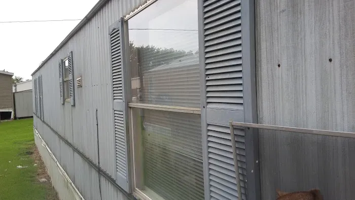 Green Acres Manufactured Home Park Picture 5