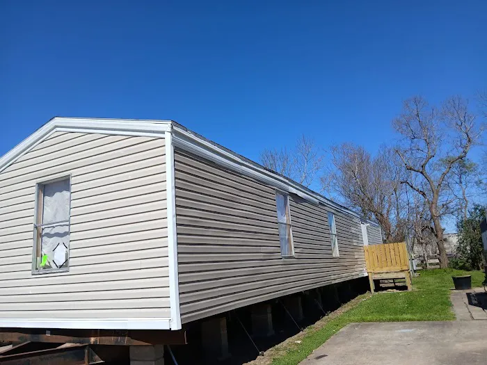 Green Acres Manufactured Home Park Picture 10