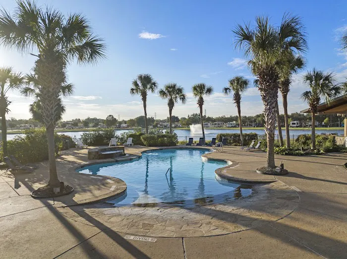 Lakeview RV Resort by QRV Picture 8