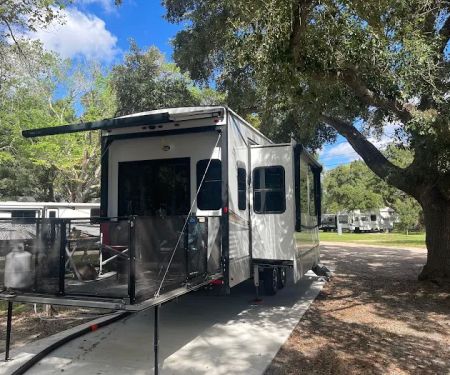 Rossi Properties LLC