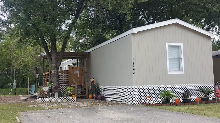 Pearland Acres Mobile Home Community Picture 1