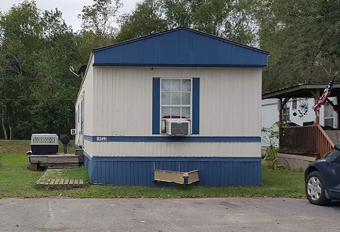 Pearland Acres Mobile Home Community Picture 4