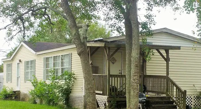 Pearland Acres Mobile Home Community Picture 8
