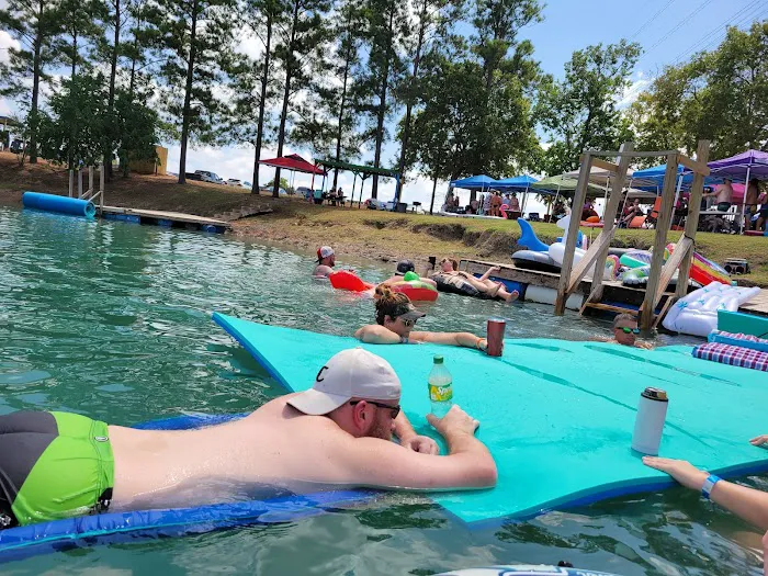 Twin Lakes RV Resort Picture 3