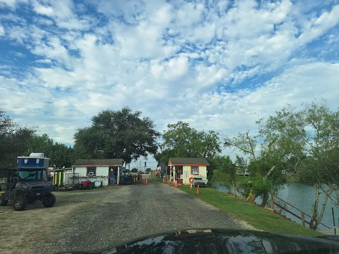 Twin Lakes RV Resort Picture 6