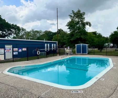 Safari Manufactured Housing and RV Community