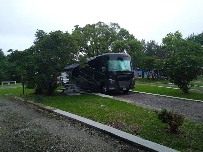 Safari Manufactured Housing and RV Community Picture 10