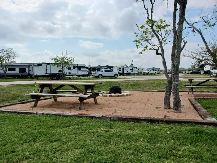 Bay RV Park Picture 5