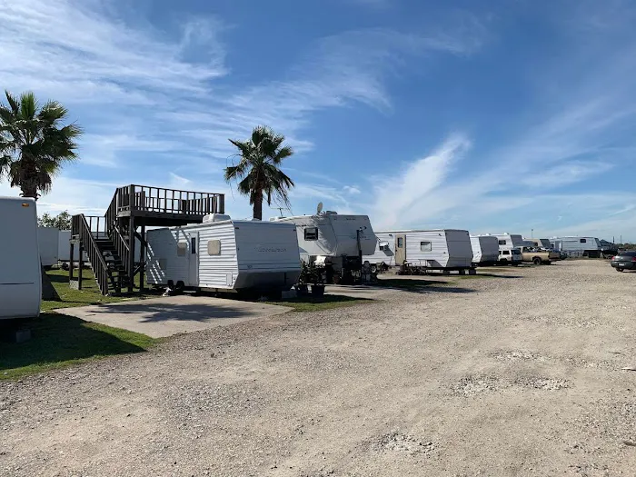 Saltwater RV Park Picture 6