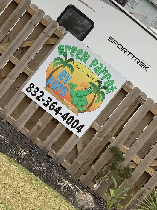 Green Parrot RV Park Picture 9