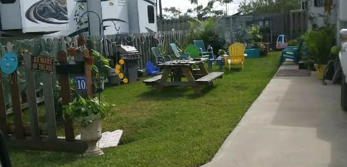 Coastal Haven RV Park Picture 8