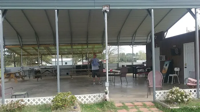 Magnolia’s Pond RV Park Picture 1