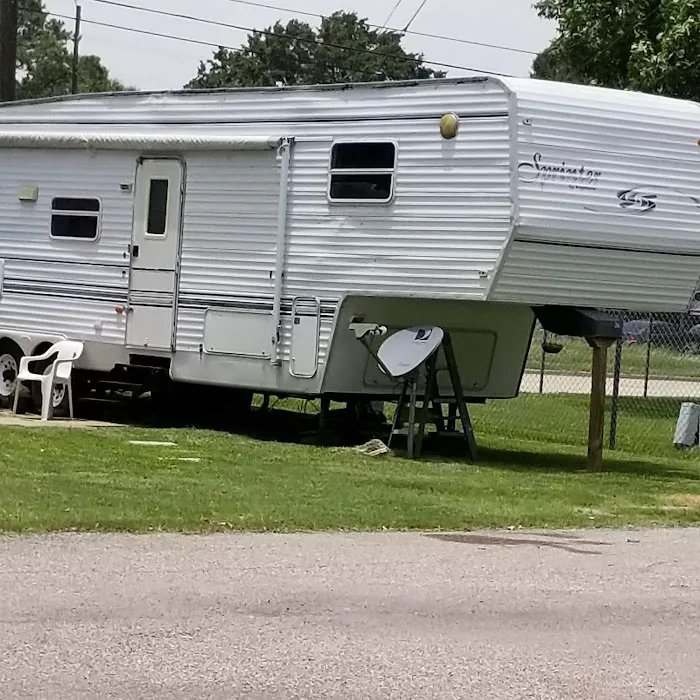 Brittmoore Mobile Home Park Picture 1