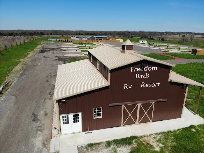 Freedom Birds RV Park Picture 4